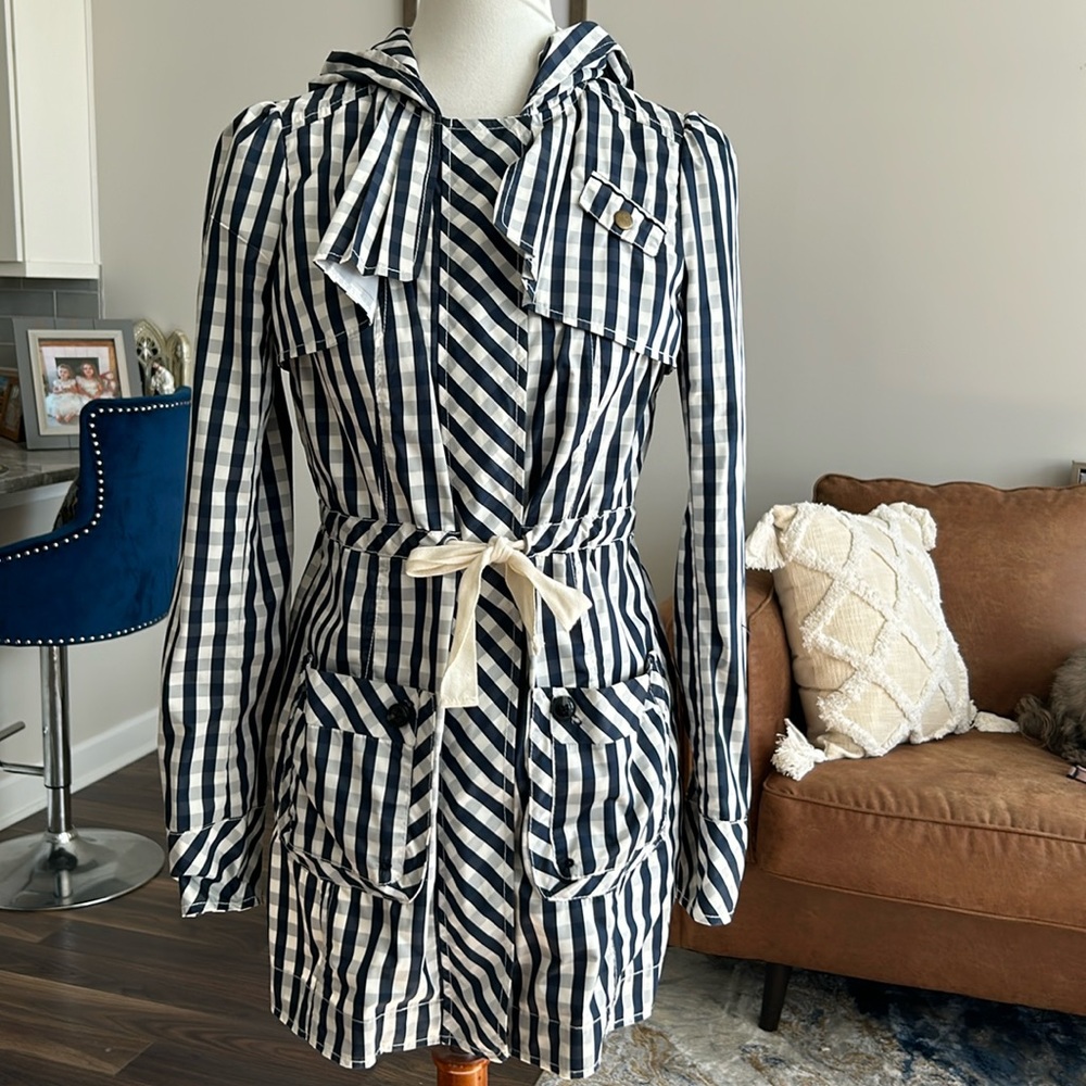 Spring Raincoat from Anthropologie, never used. Beautiful navy/white plaid